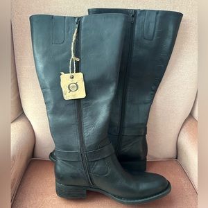 NEW W/TAGS Born Brand tall boots BRAND NEW NEVER WORN WITH TAGS
